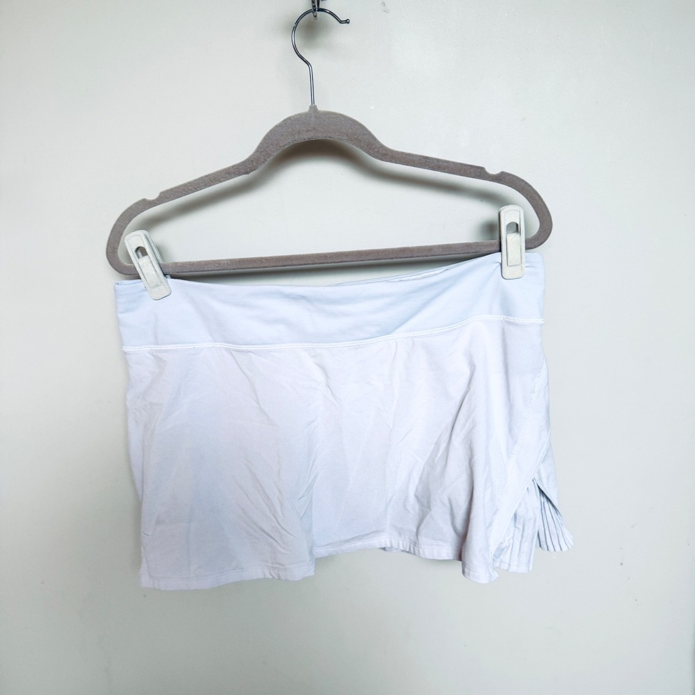 Lululemon Athletic Skirt Pleated Light Grey Tennis Golf Activewear Skort Size 12